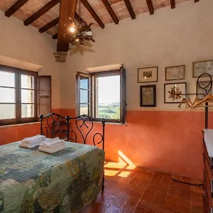 Farm stay Podere Cunina, Buonconvento